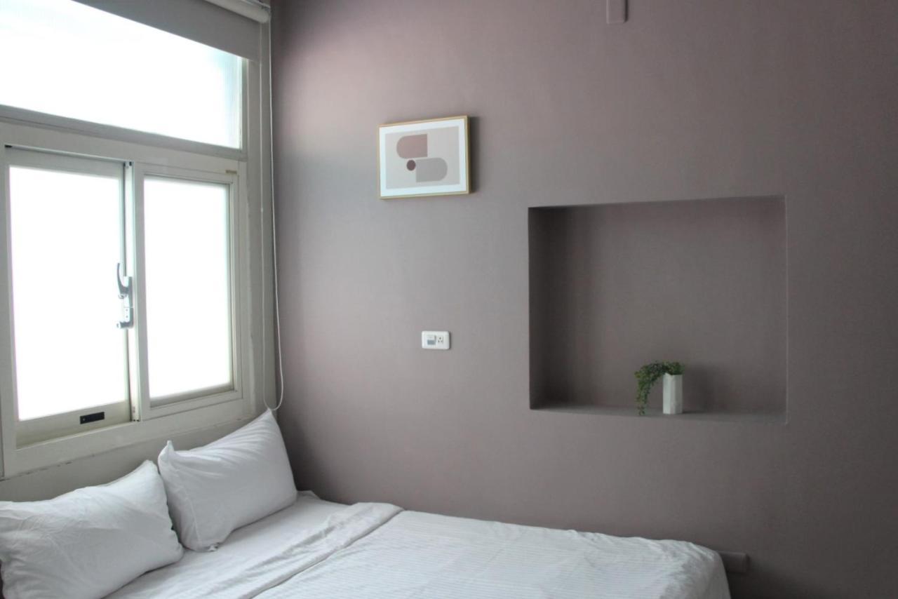 Hotel 微趣 Wechill Tainan Exterior foto
