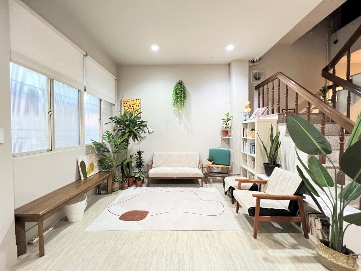 Hotel 微趣 Wechill Tainan Exterior foto