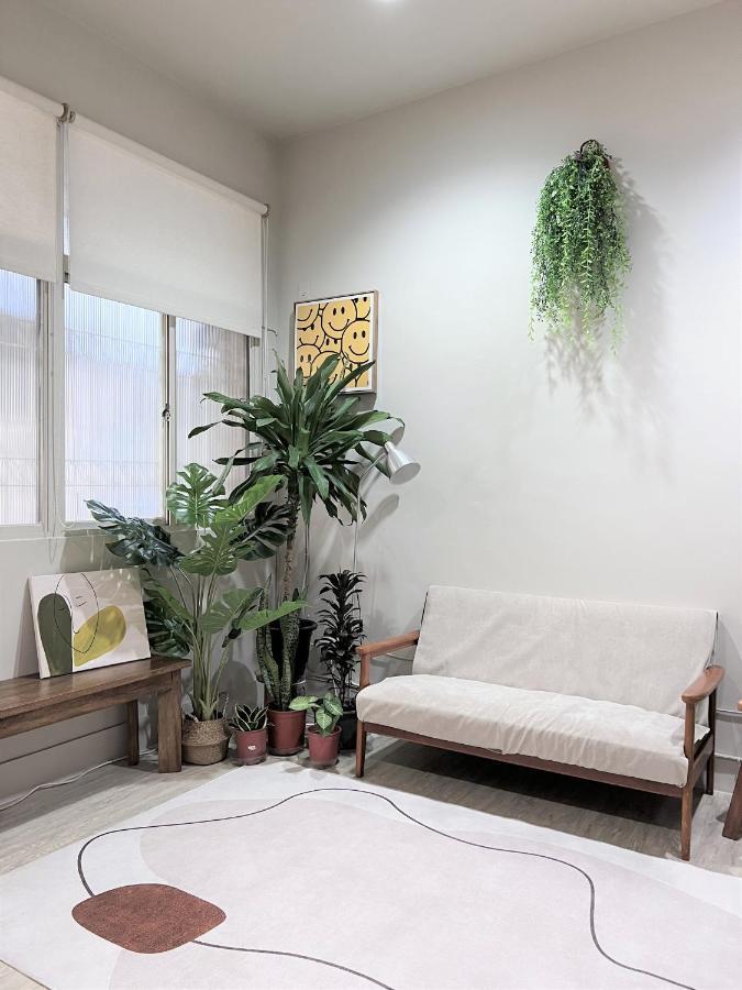 Hotel 微趣 Wechill Tainan Exterior foto